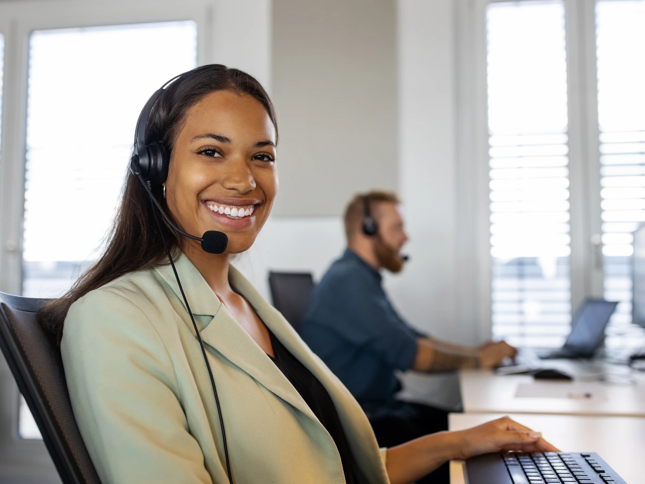 Customer support specialist providing multilingual assistance.